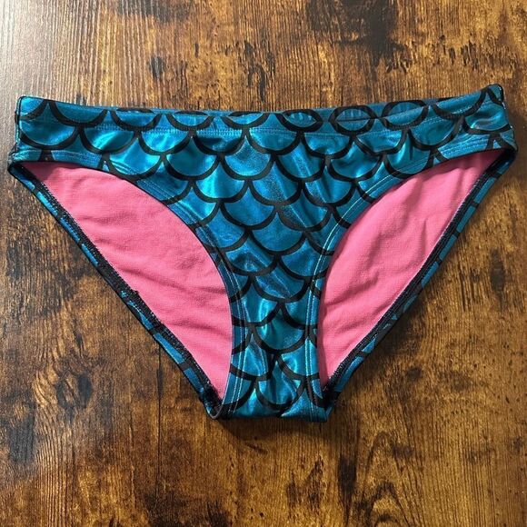 The Finals Mermaid Bikini Bottom - Picture 2 of 8